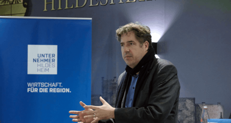 Energie, Lieferengpässe, Inflation: Staatssekretär Kellner ging keiner Frage aus dem Weg